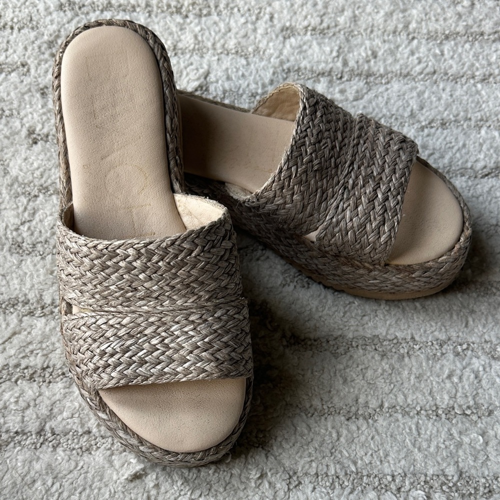 Beachy Woven Platform Sandals